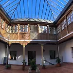 Apartamentos Patio de Santa María